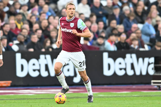 战胜对手 战胜对手