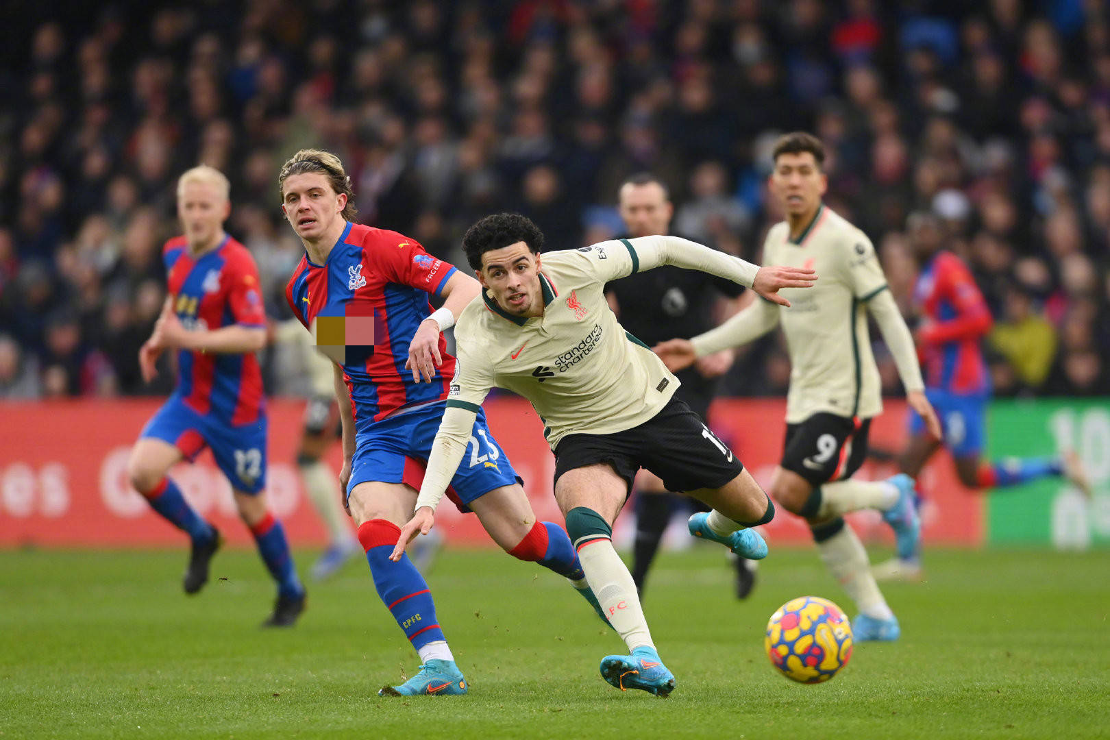 但均被裁判 但均被裁判