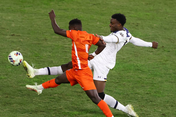 日的训练与 日的训练与